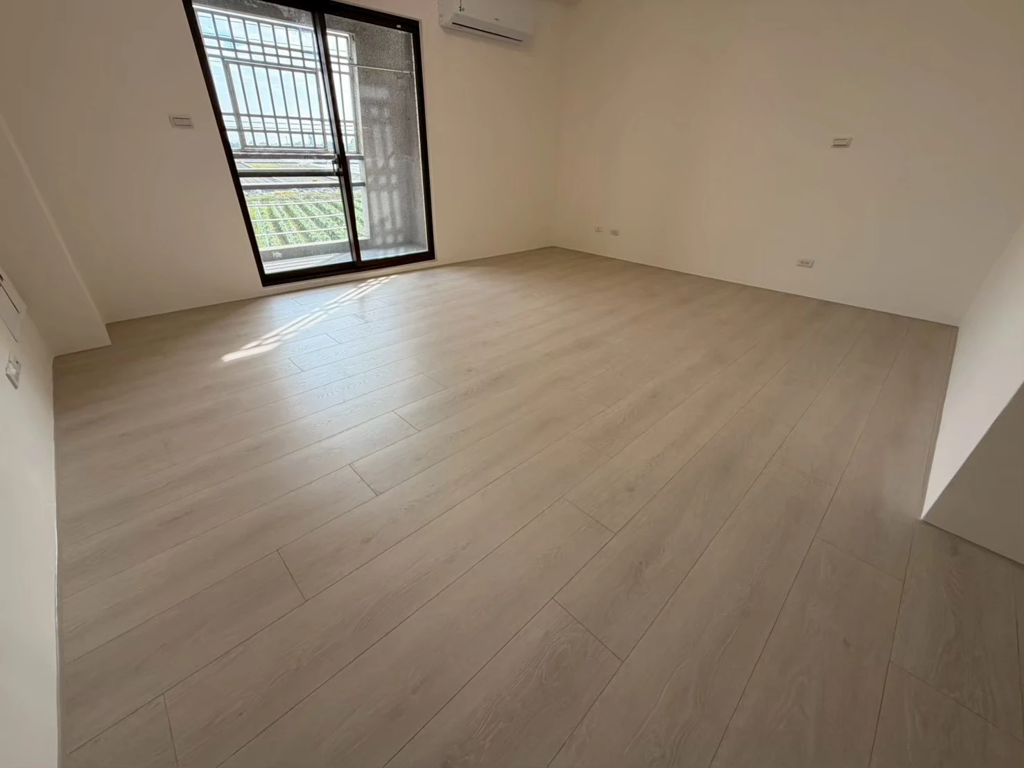 莿桐鄉義和村三和95-3號 0811 岩灰