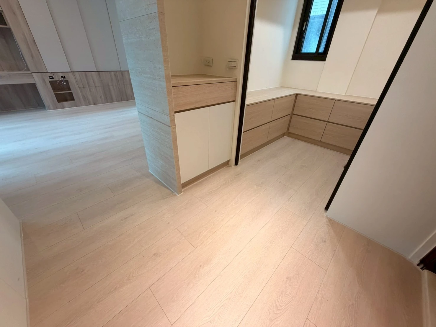 詠琪設計 LN0816 象牙白