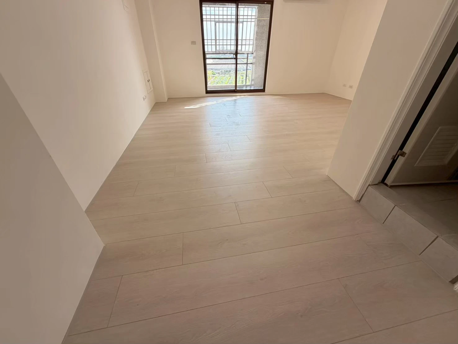 莿桐鄉義和村三和95-3號 0811 岩灰