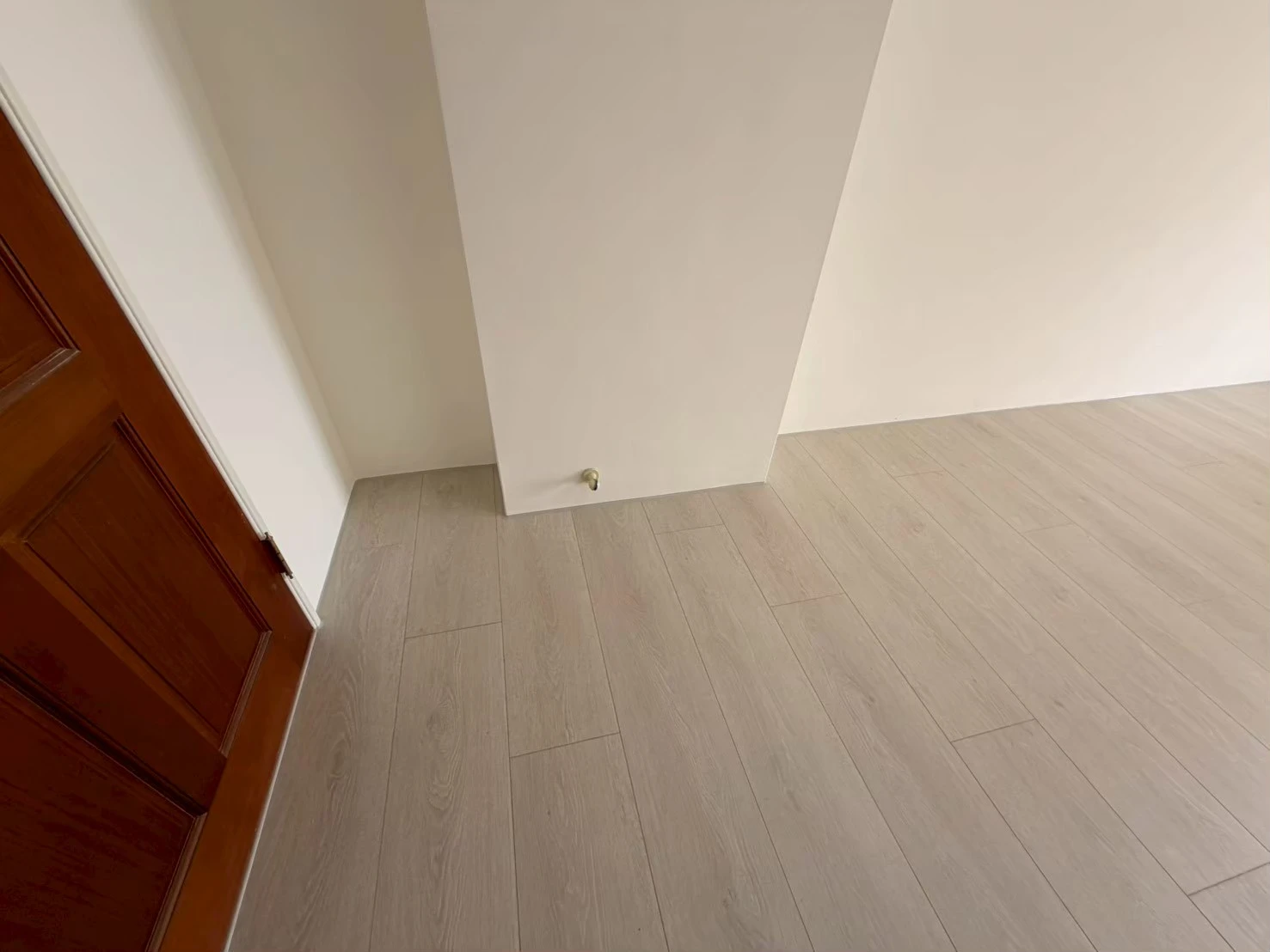 莿桐鄉義和村三和95-3號 0811 岩灰