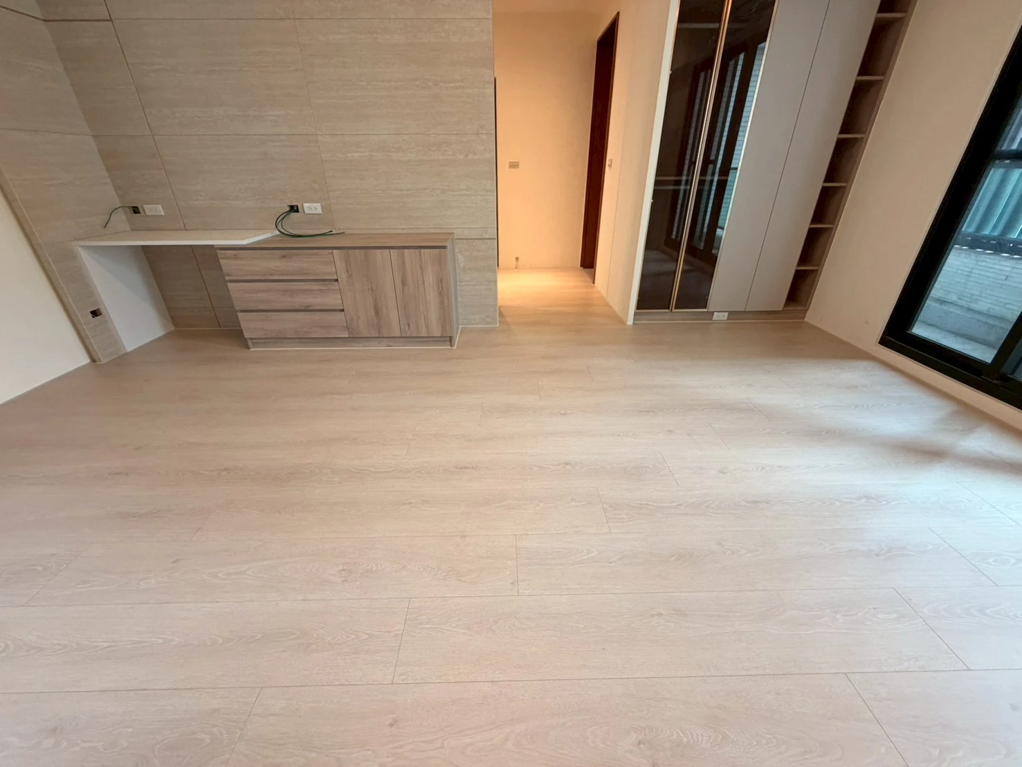 詠琪設計 LN0816 象牙白