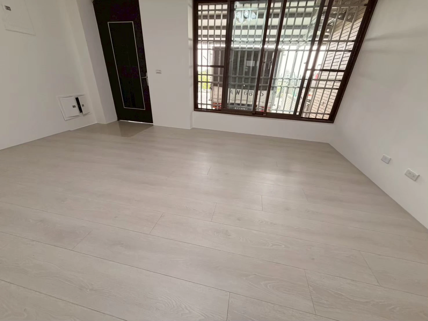 莿桐鄉義和村三和95-3號 0811 岩灰