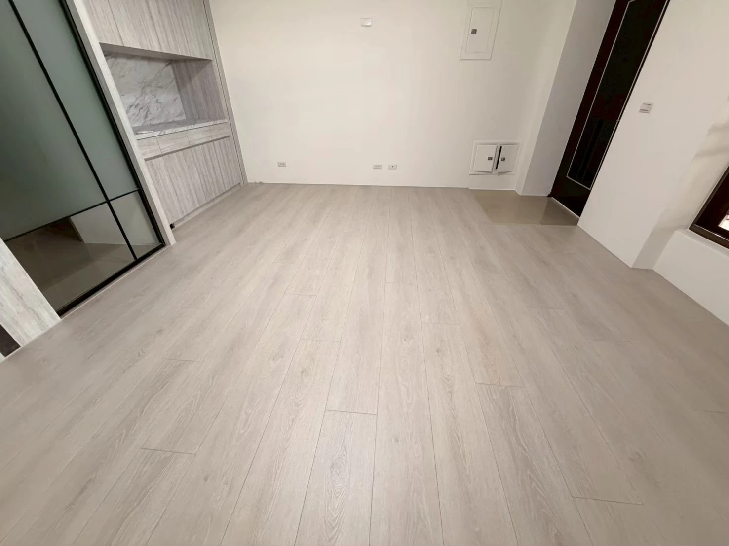 莿桐鄉義和村三和95-3號 0811 岩灰