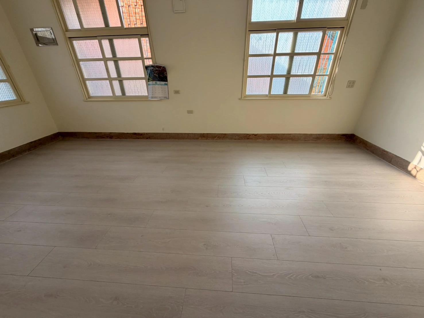 富健家客廳 LN0811 岩灰