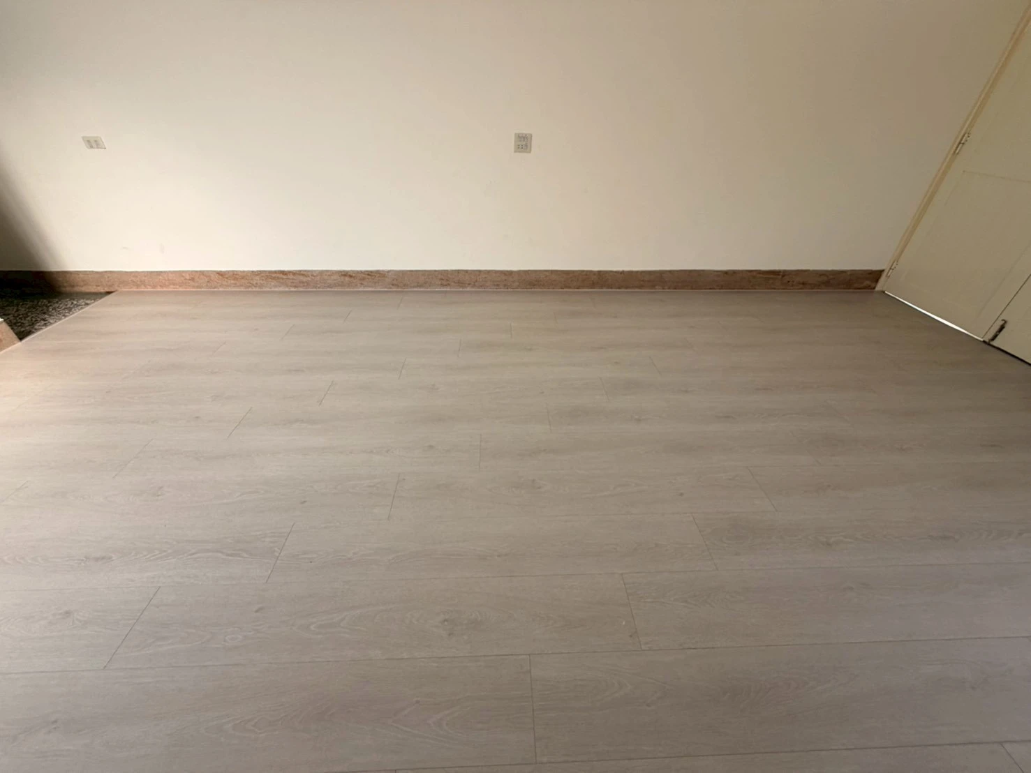 富健家客廳 LN0811 岩灰