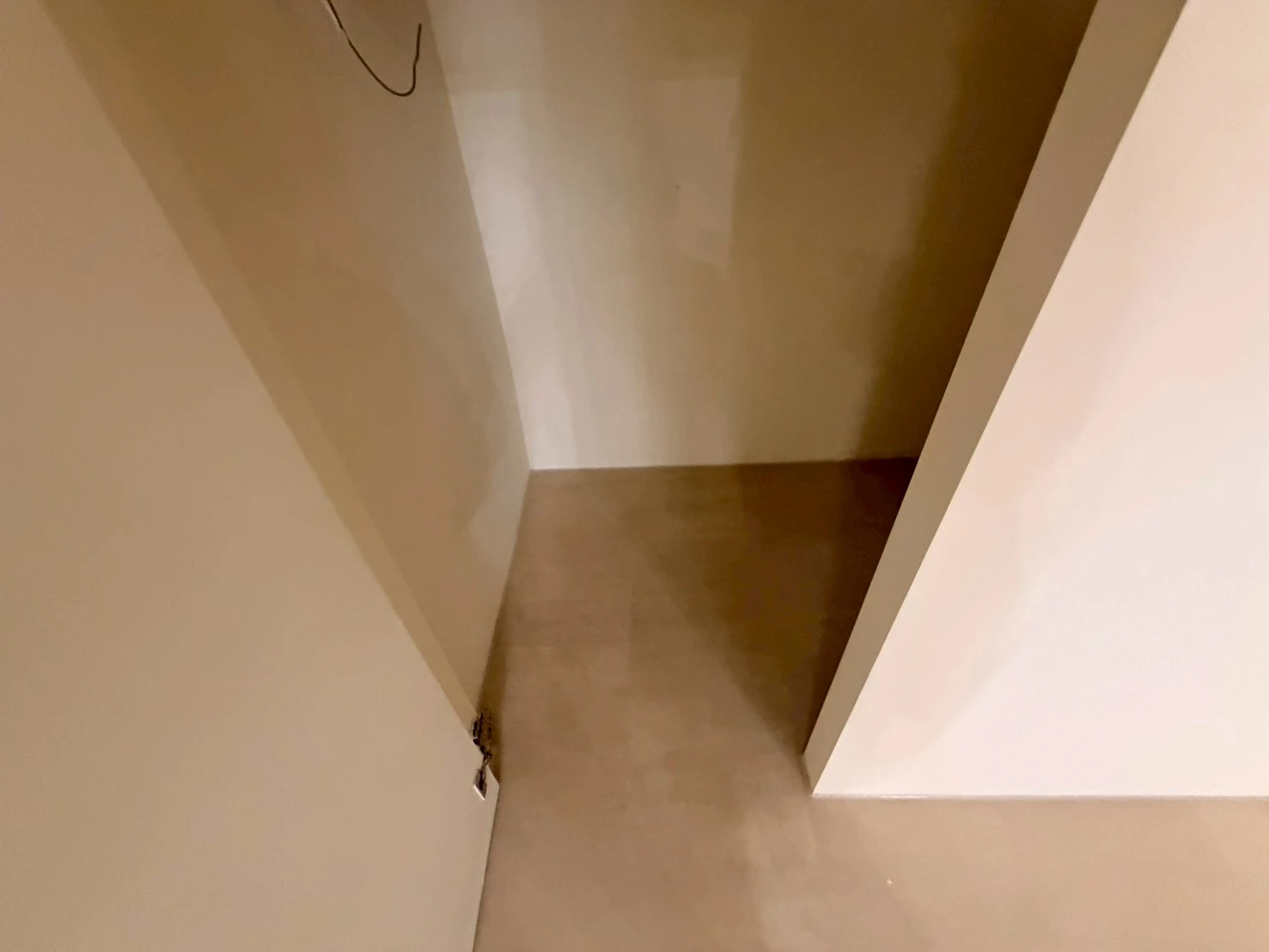 斗六 建材行沈老闆 N51515、51561、51562、S51501象牙白、岩灰