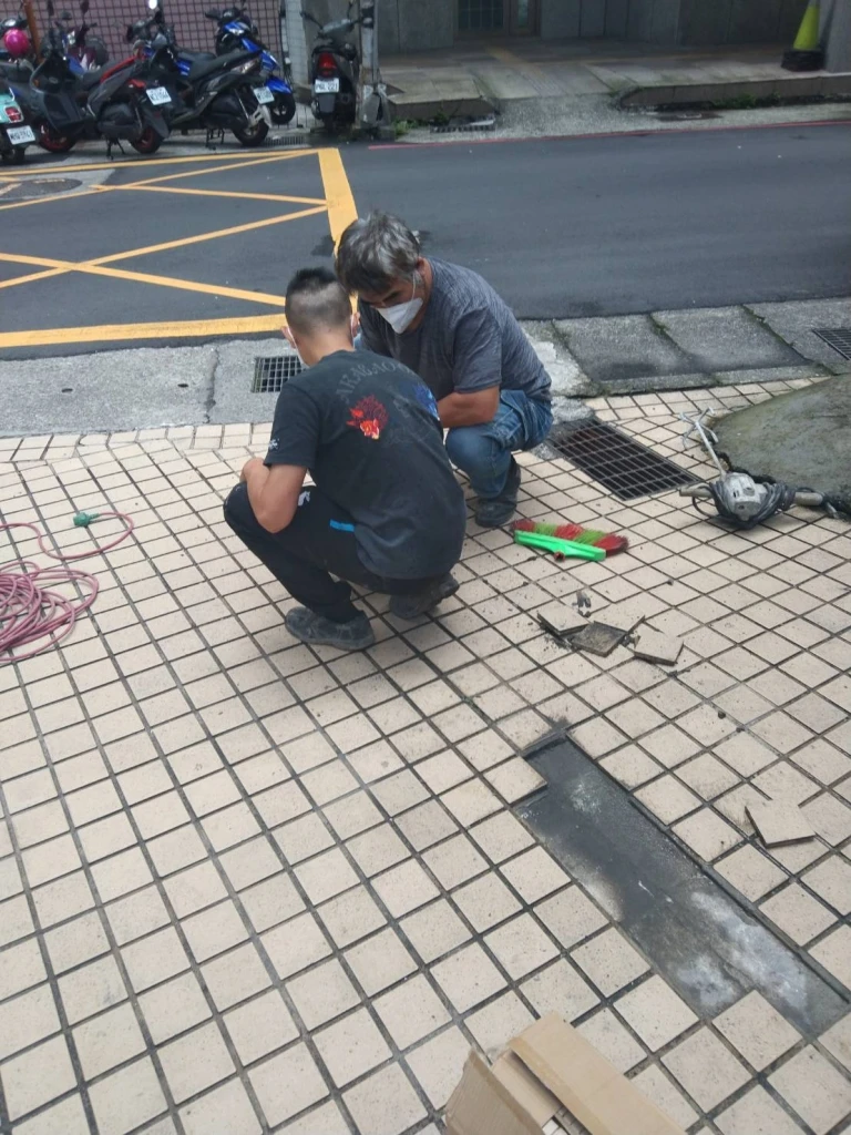 基隆磁磚工程