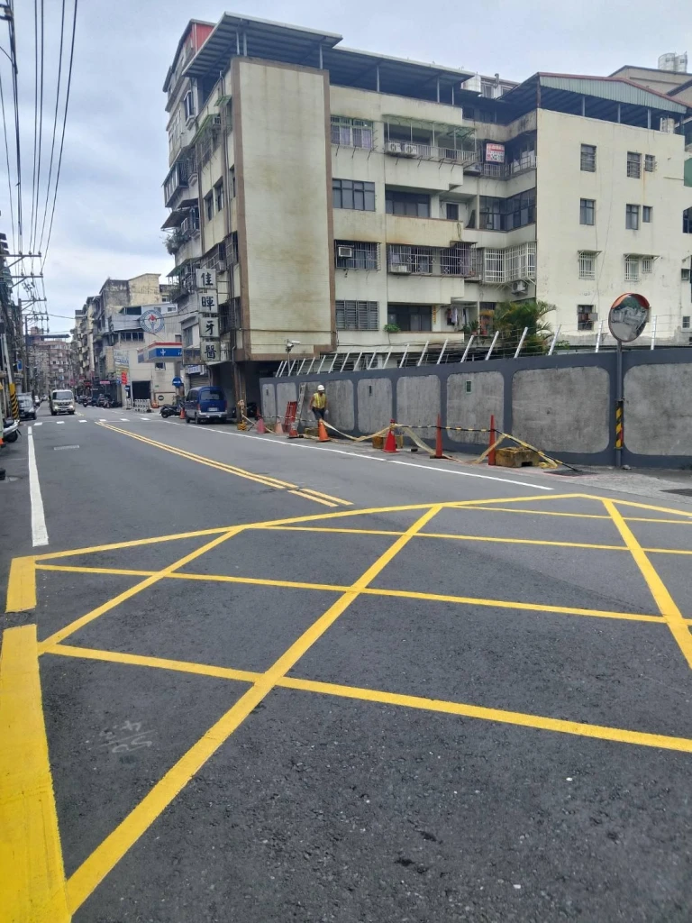 基隆打石工