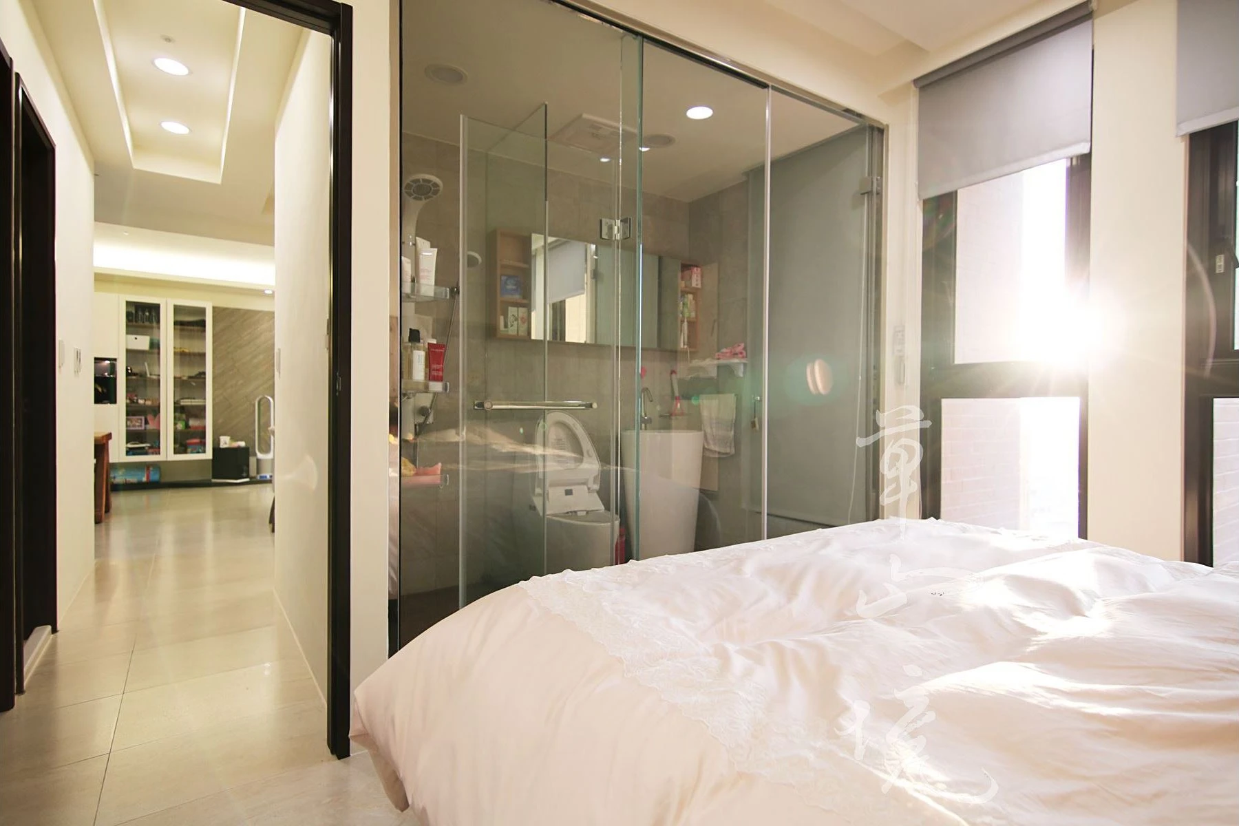 DECO+