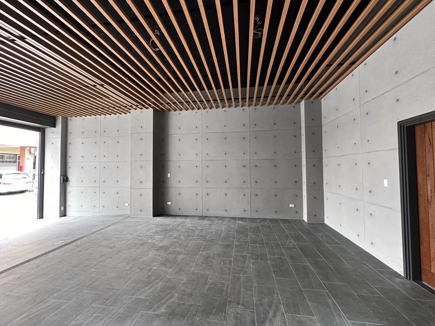 豐原車庫後製清水模