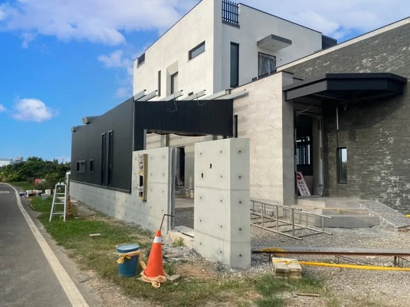 龍潭民宅後製清水模