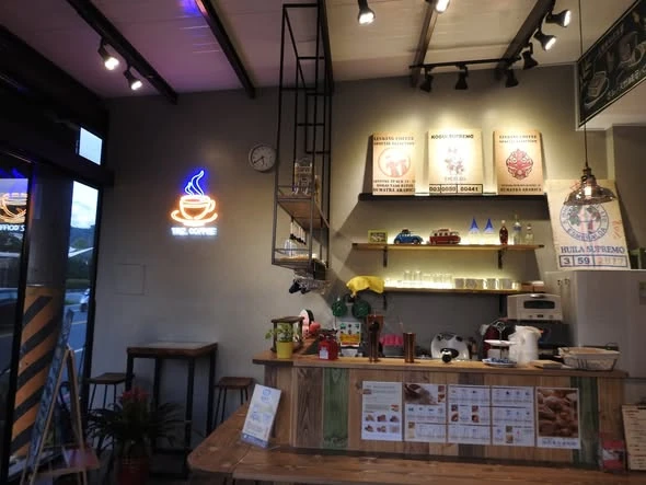 潭子素面後製清水模