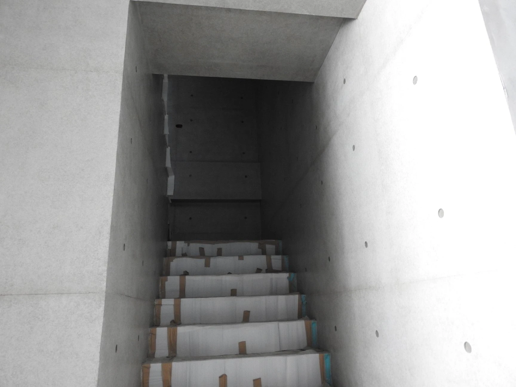 台中永義12街鐵工廠後製清水模