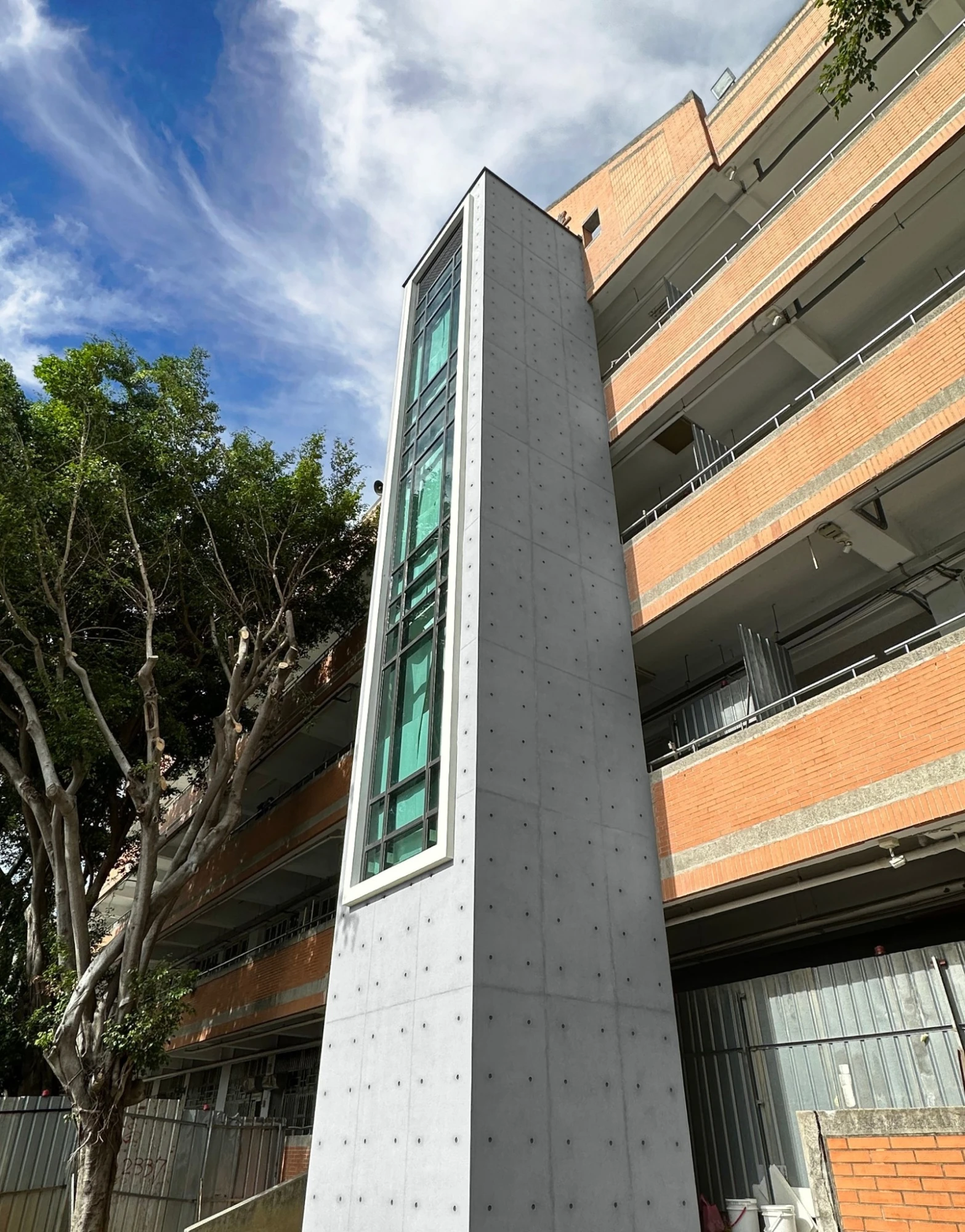 台中忠明高中後製清水模