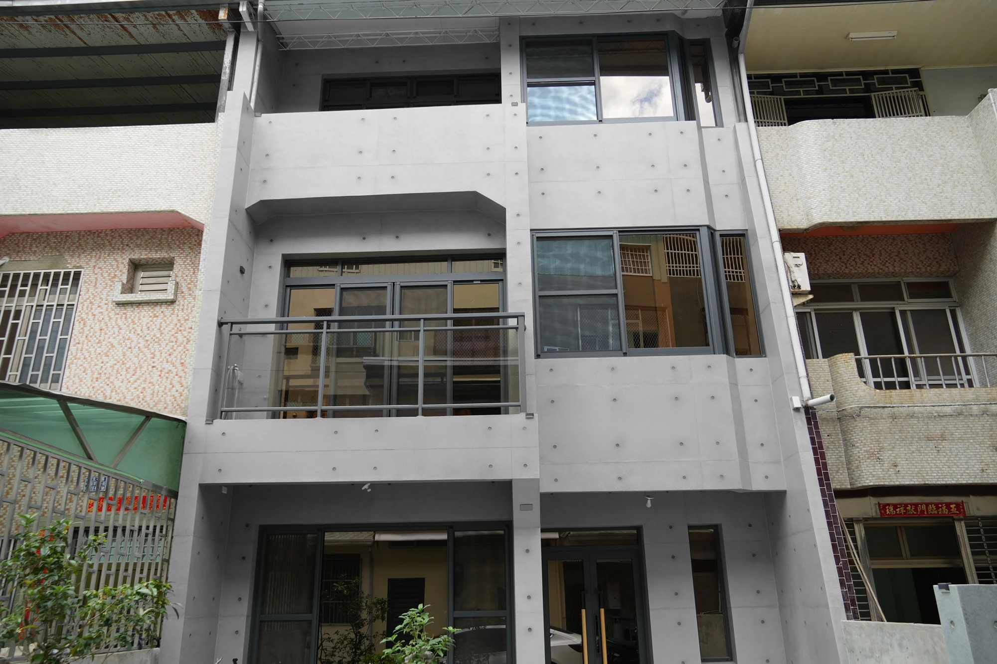 台中後製清水模