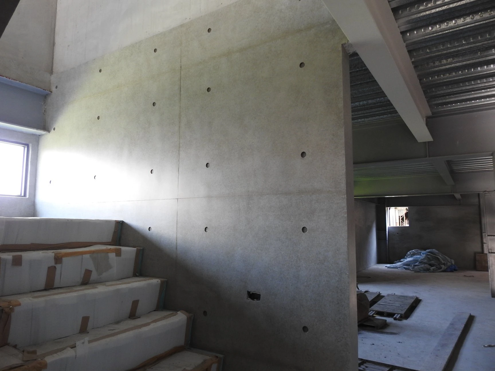 台中永義12街鐵工廠後製清水模