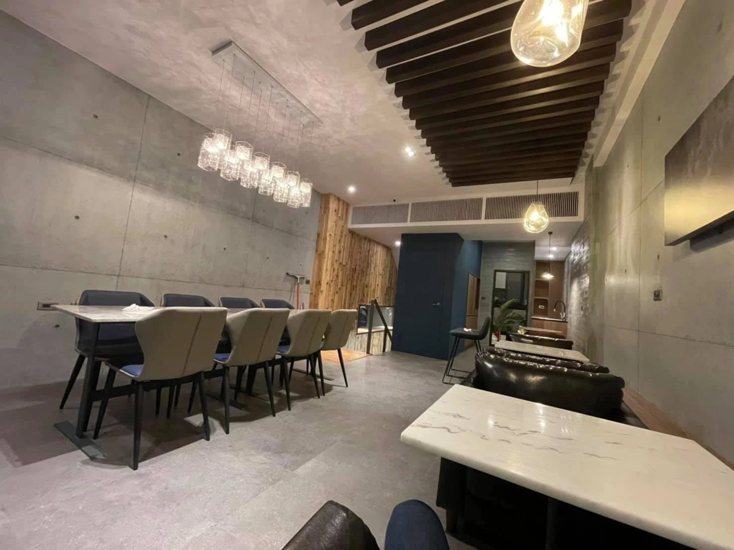 高雄菁coffee drink 後製清水模