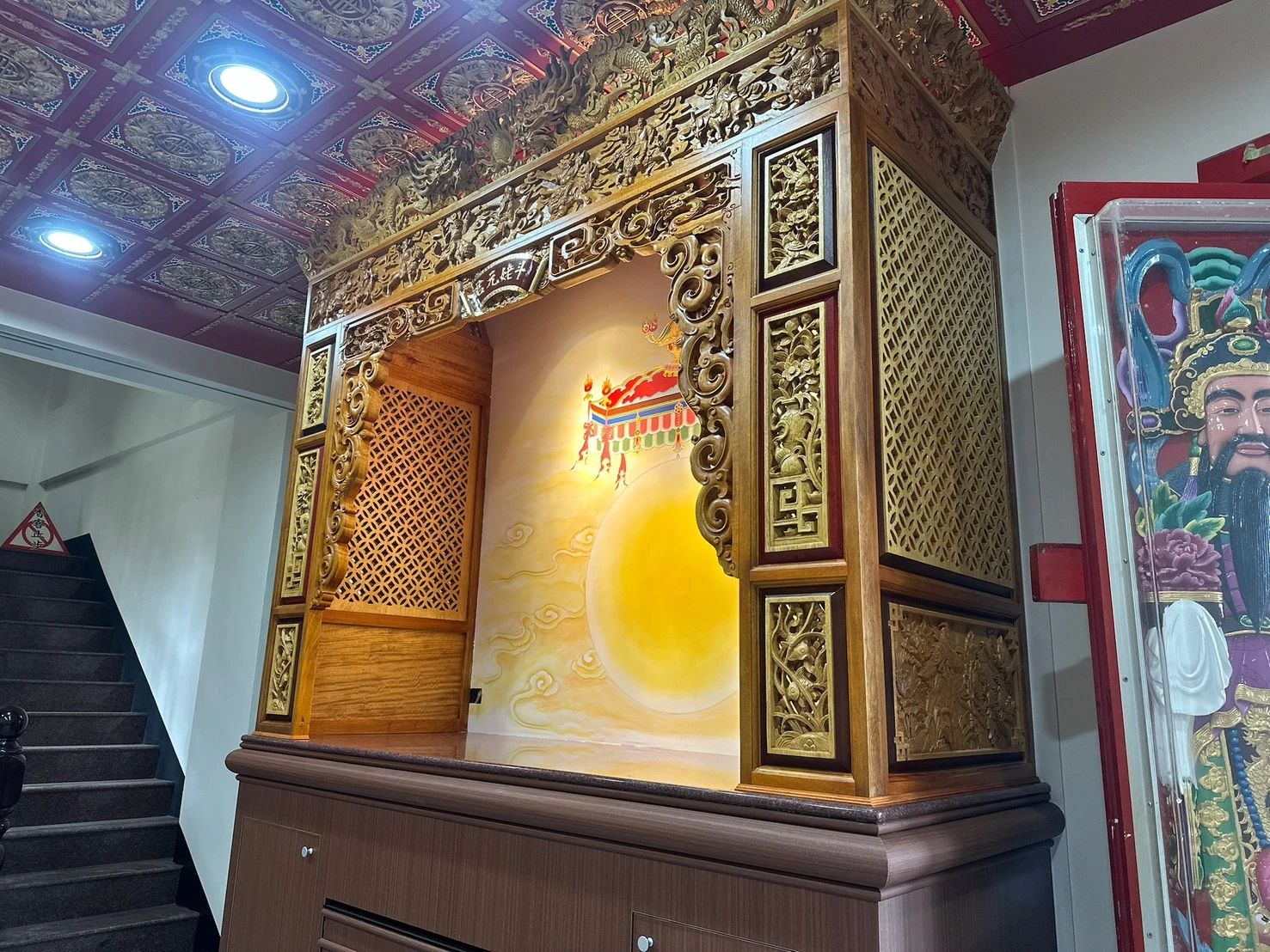 嘉義玉皇宮斗姥元君木雕神龕