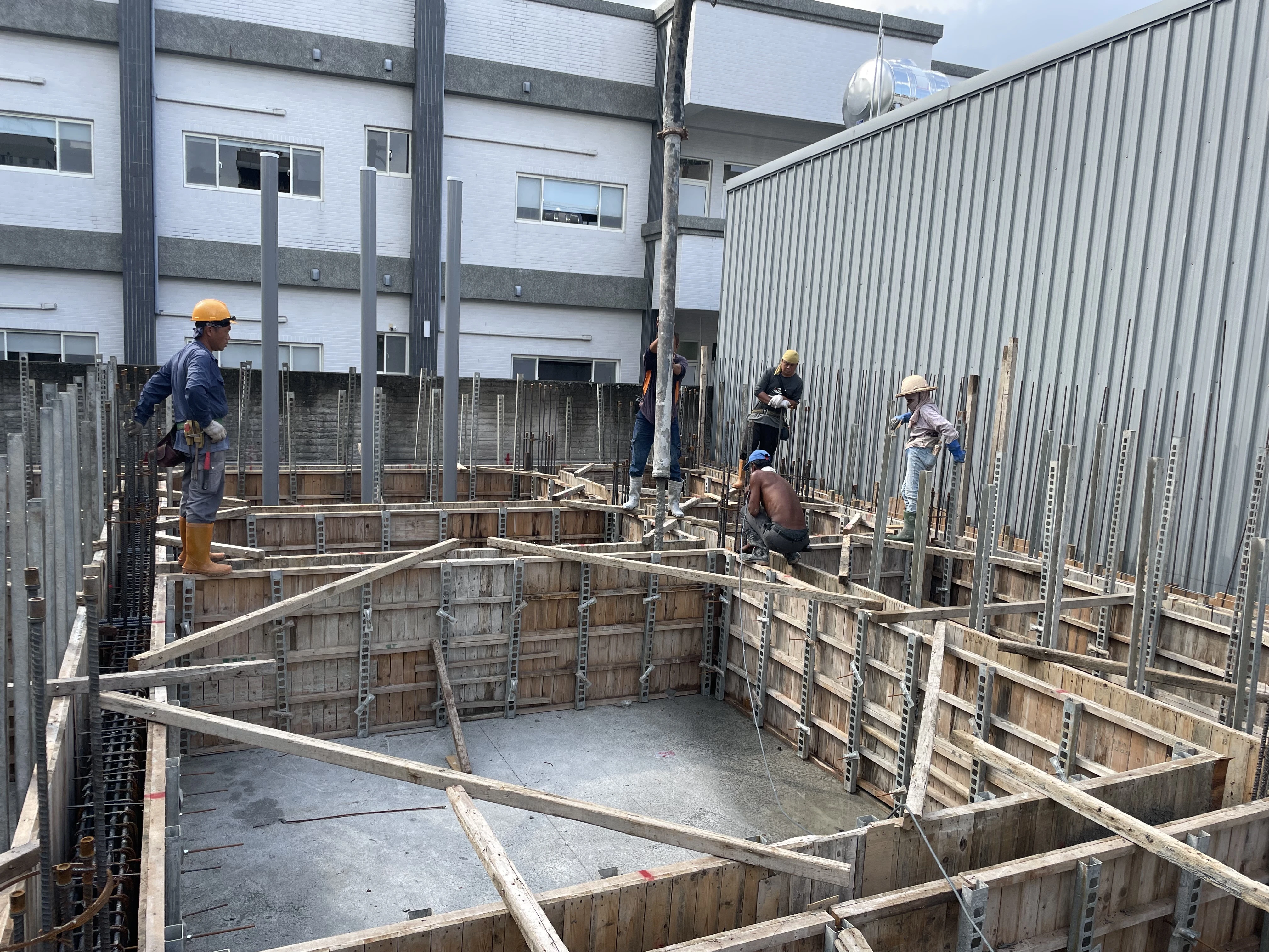 左營廣濟宮震天府