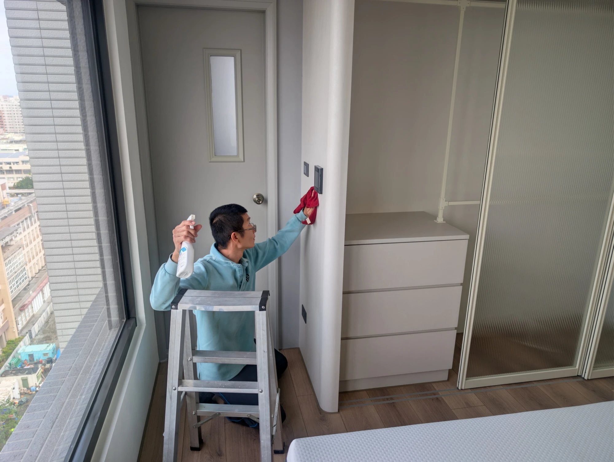 建置中