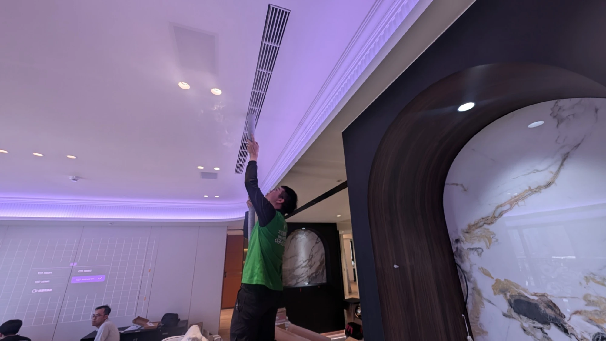 建置中