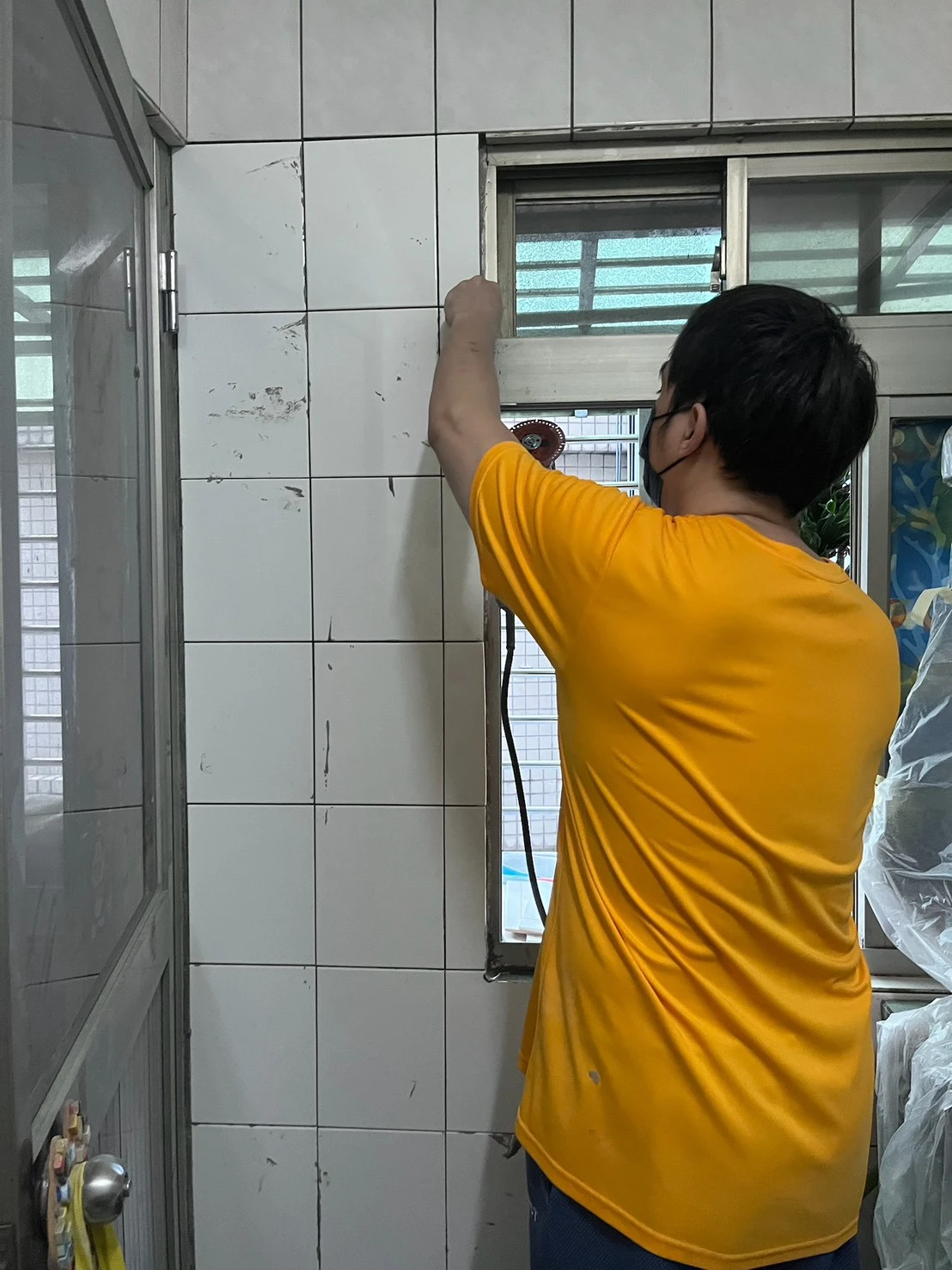 磁磚澎共修復