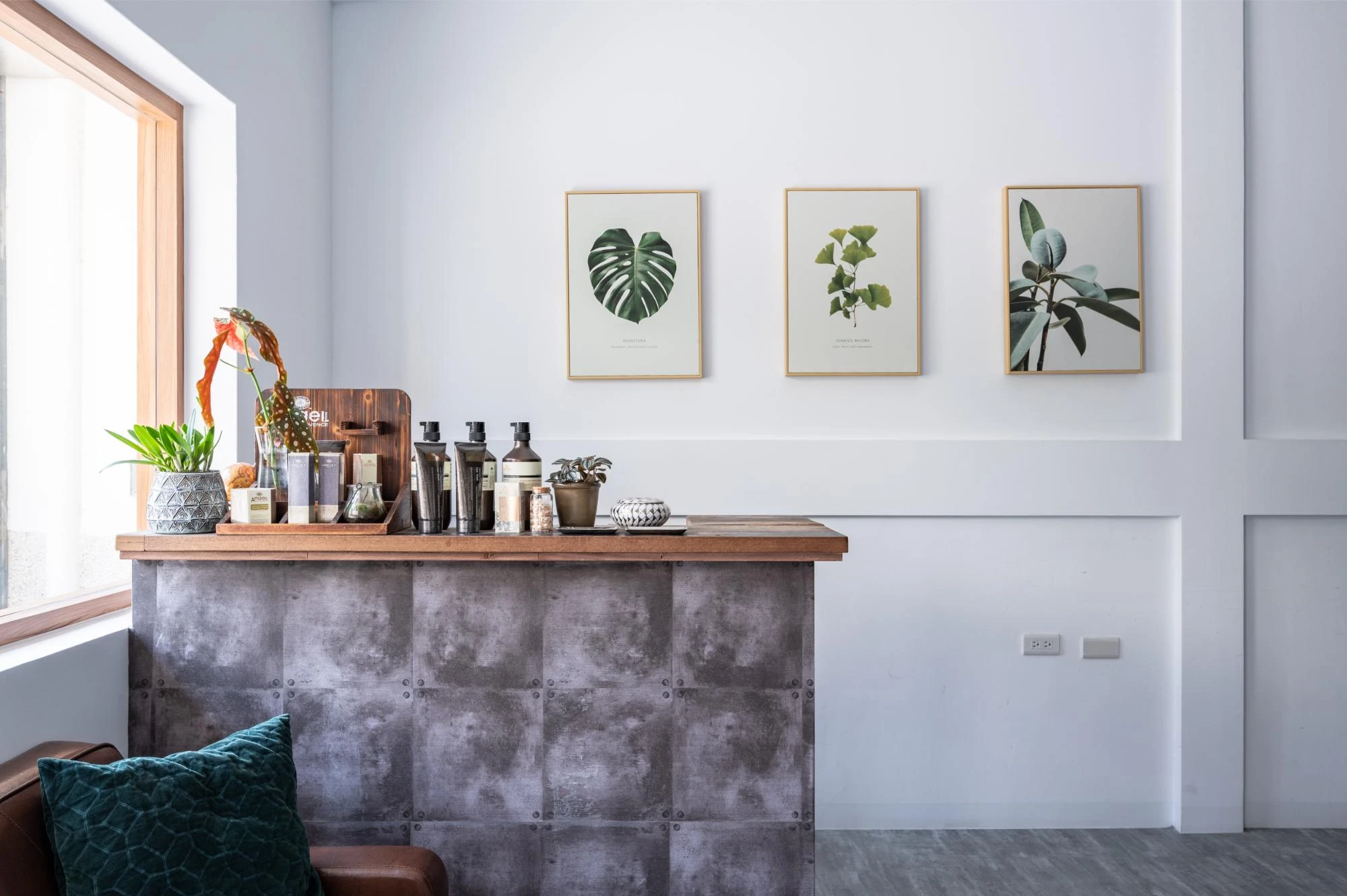 CARY-岡山理髮商空