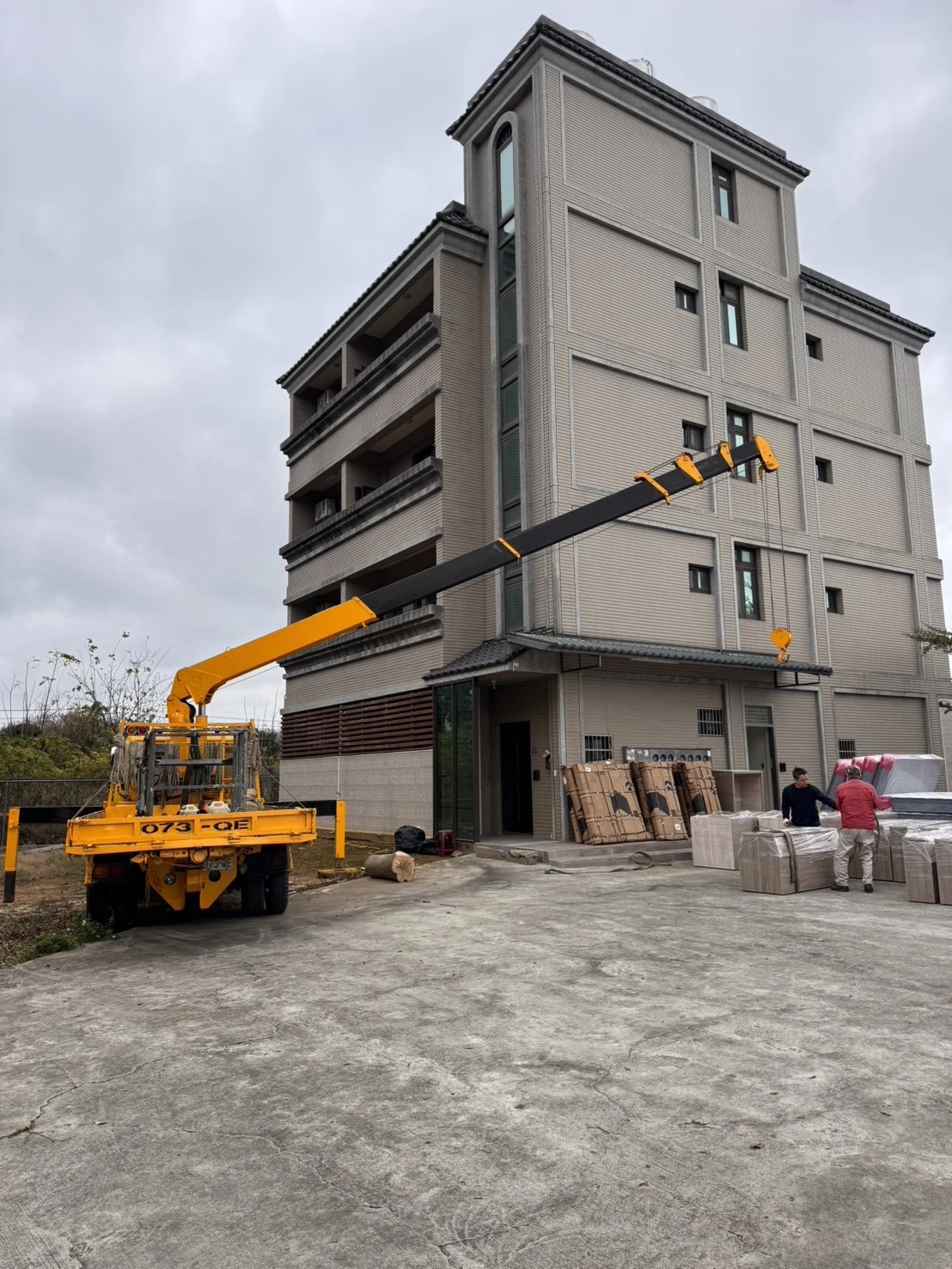 吊卡車運輸及吊掛作業