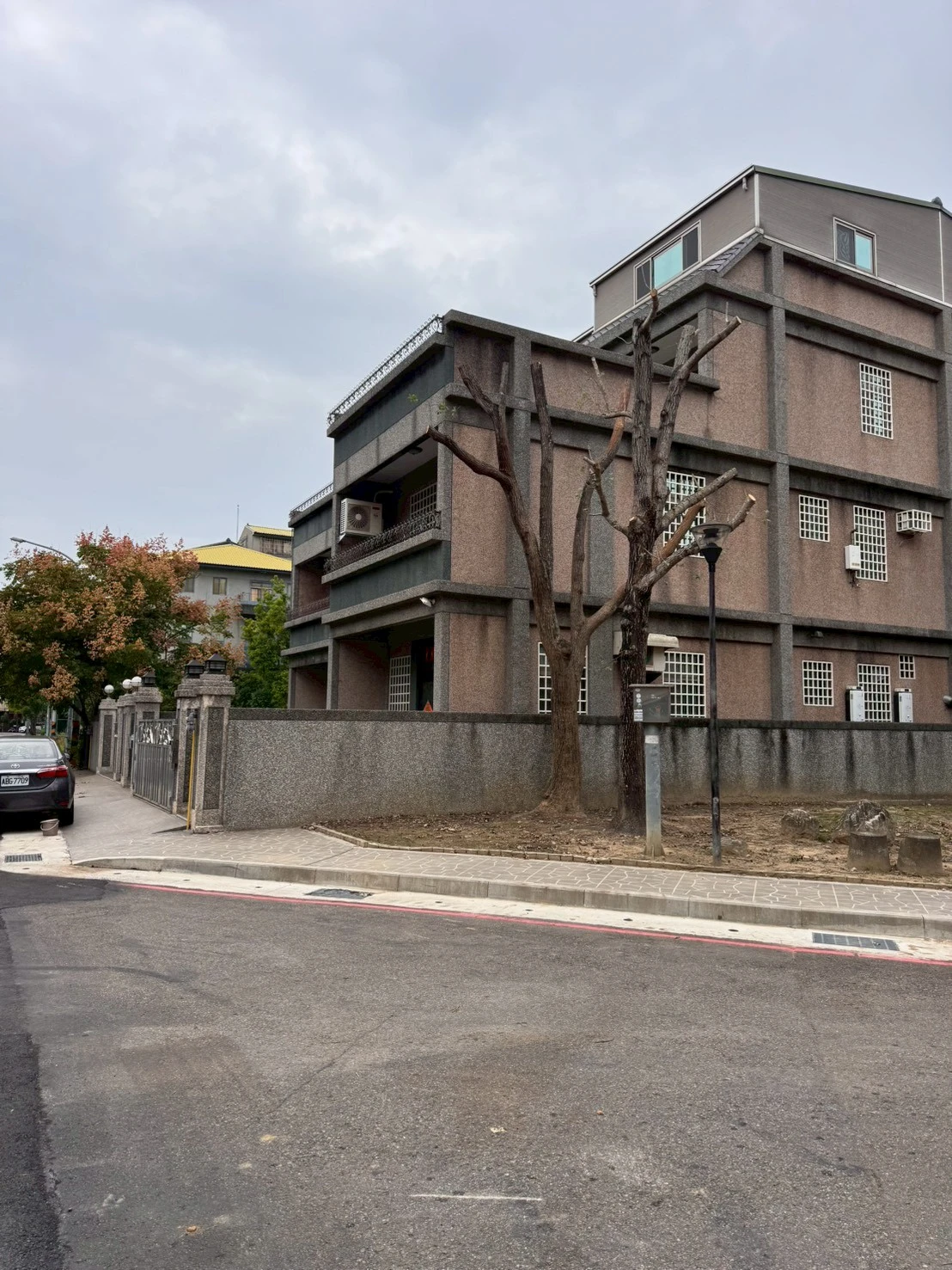 高空樹木矮化修剪-公館社區案