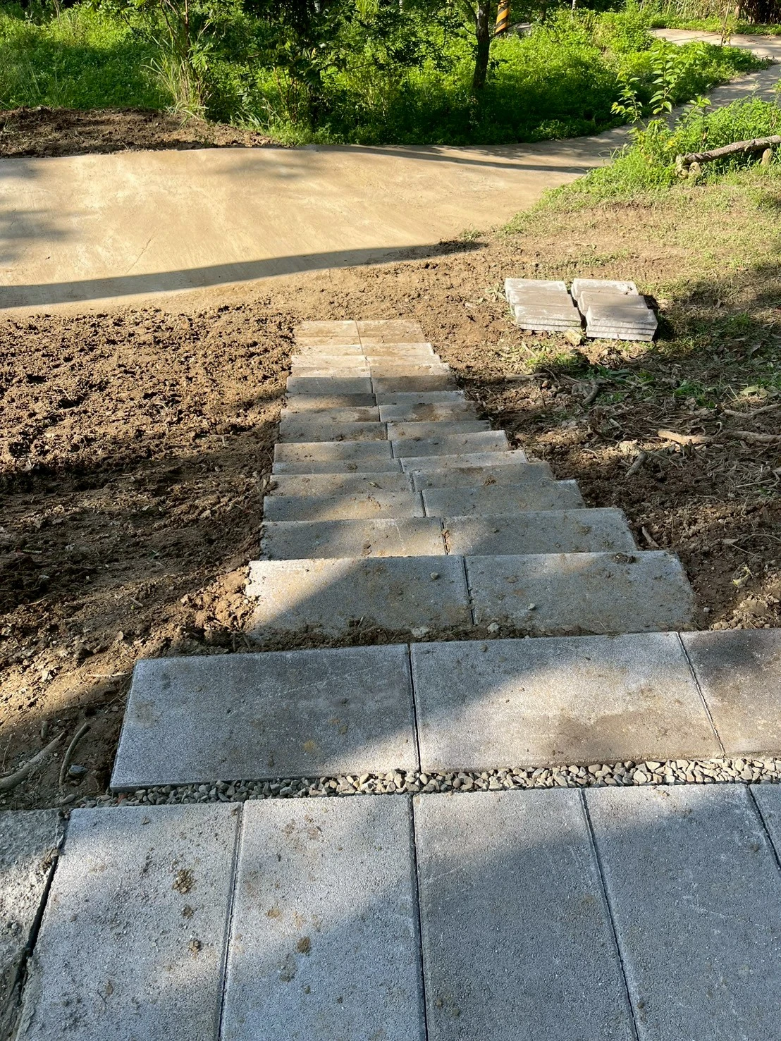 土溝地坪及步道工程-通霄山區案