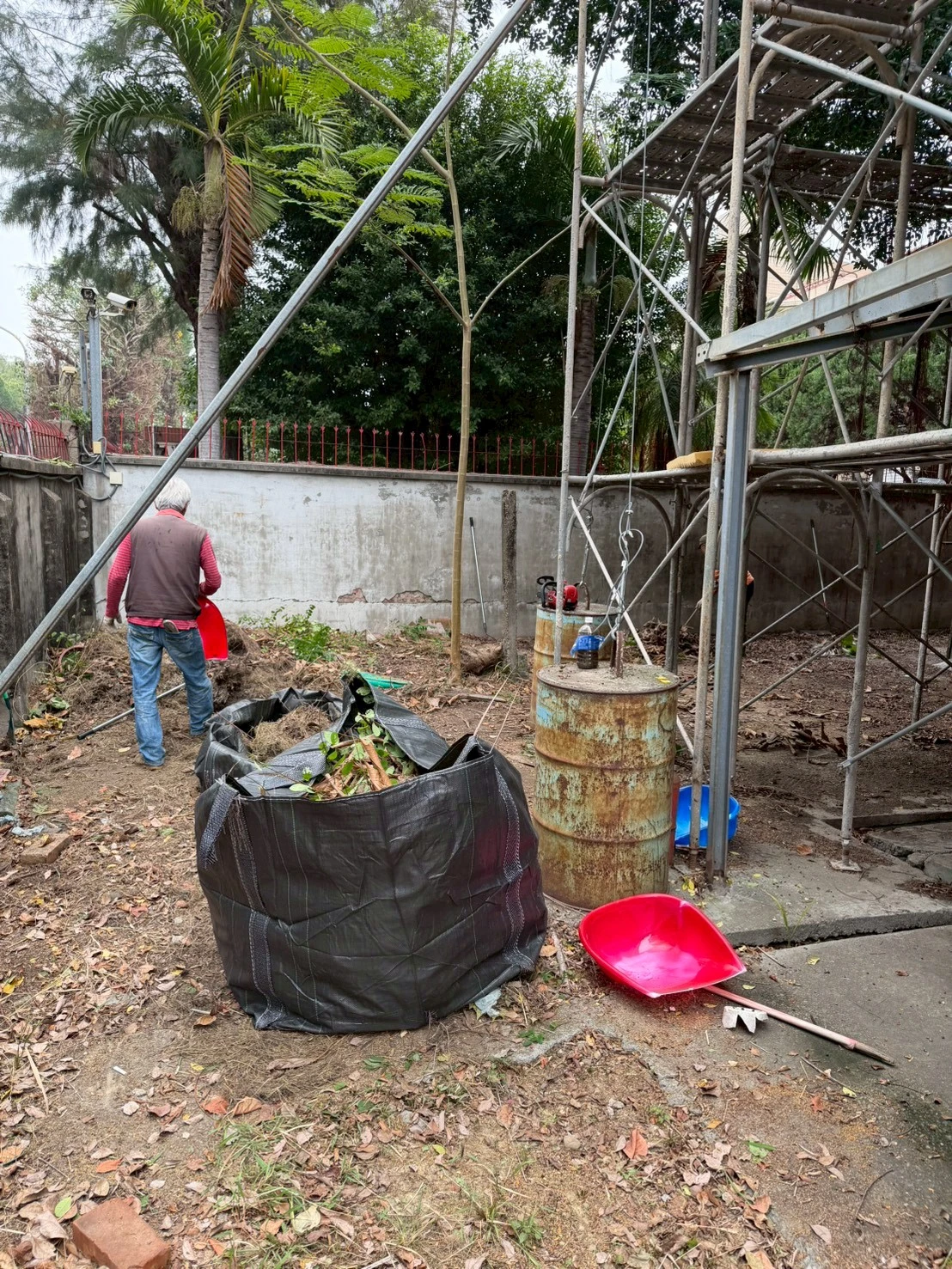除草噴藥及環境維護-台中法院地檢署歷史建築區域案