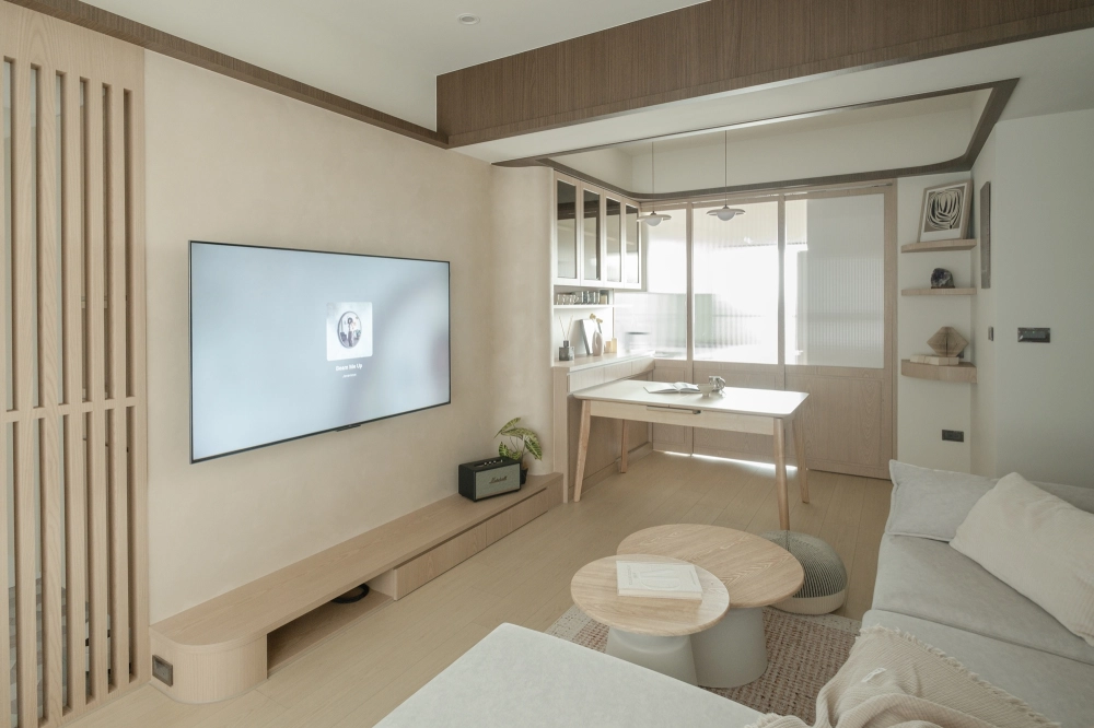 純淨奶茶風-kiki宅