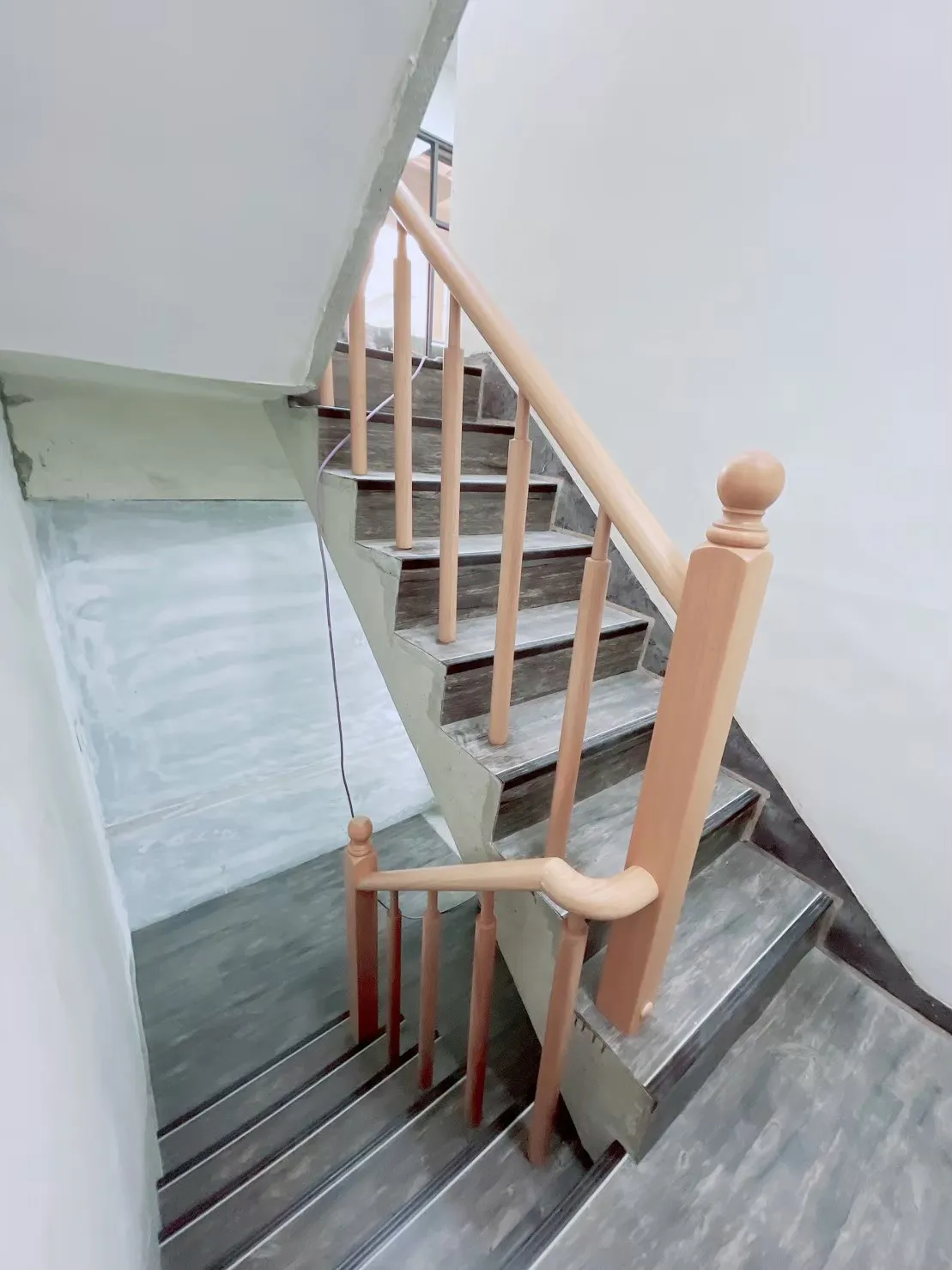 木車枳樓梯扶手
