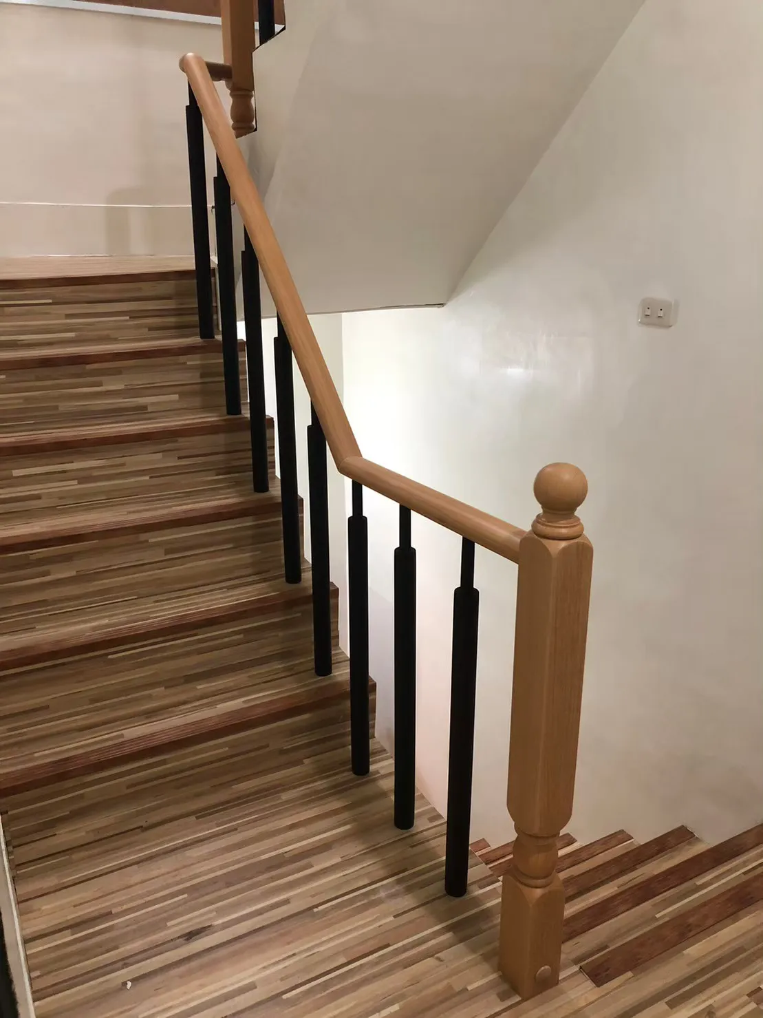 木車枳樓梯扶手