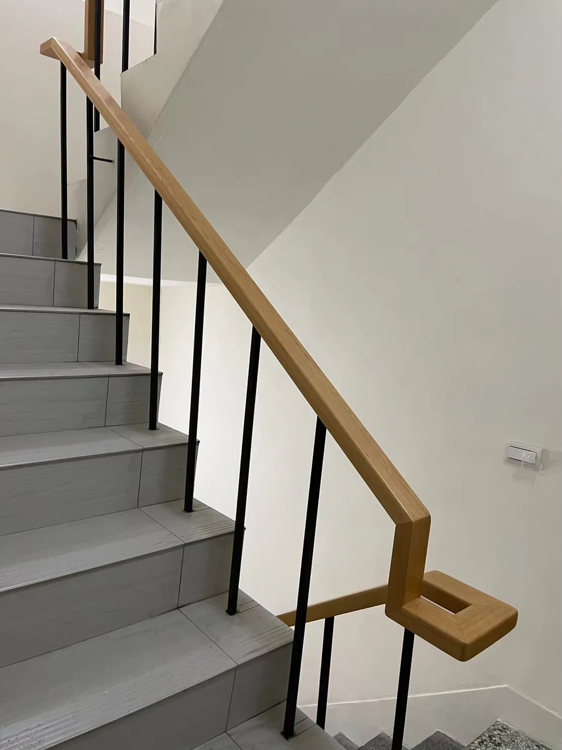 古代扶手翻新現代扶手工程