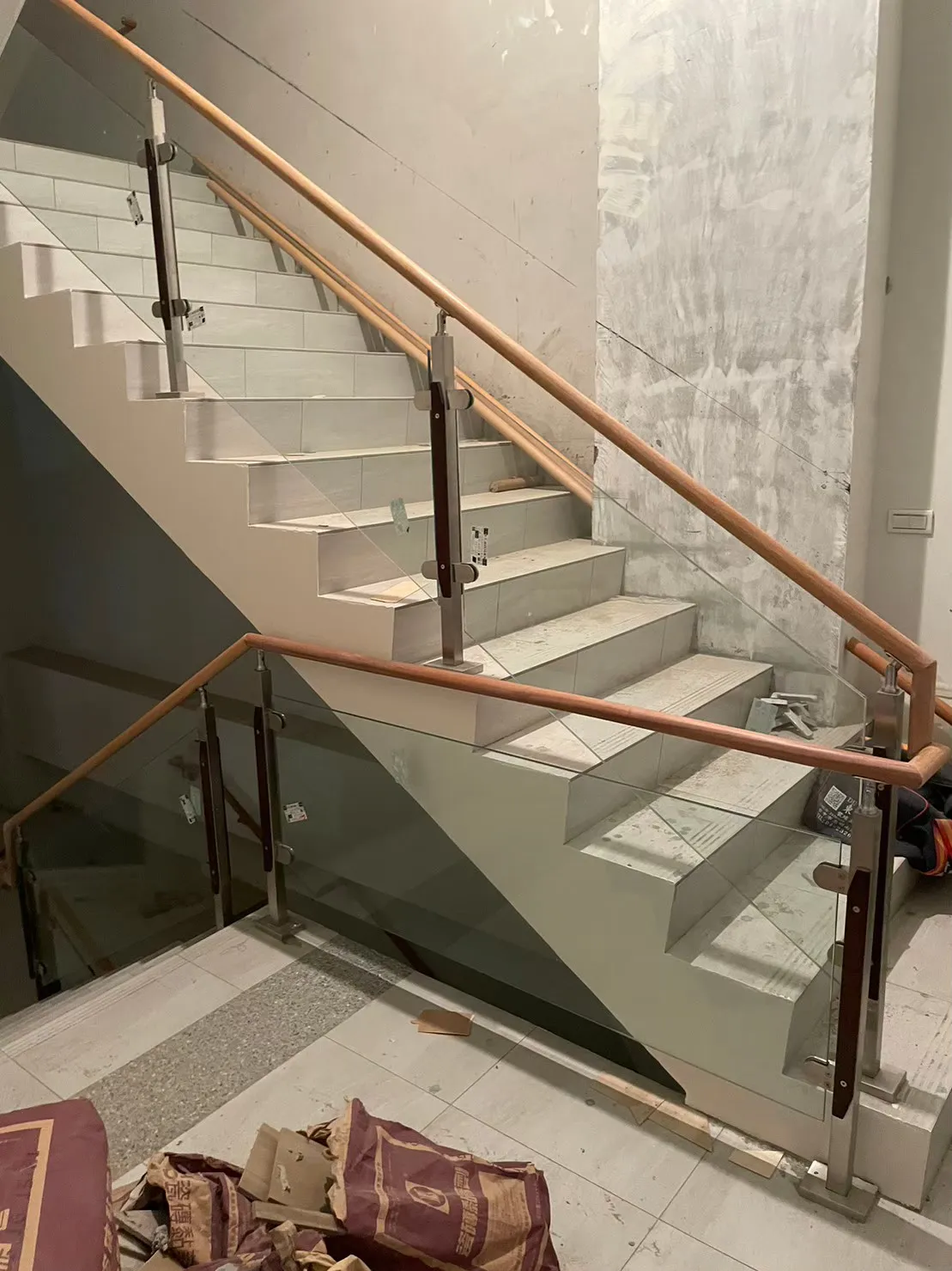 無障礙樓梯木扶手