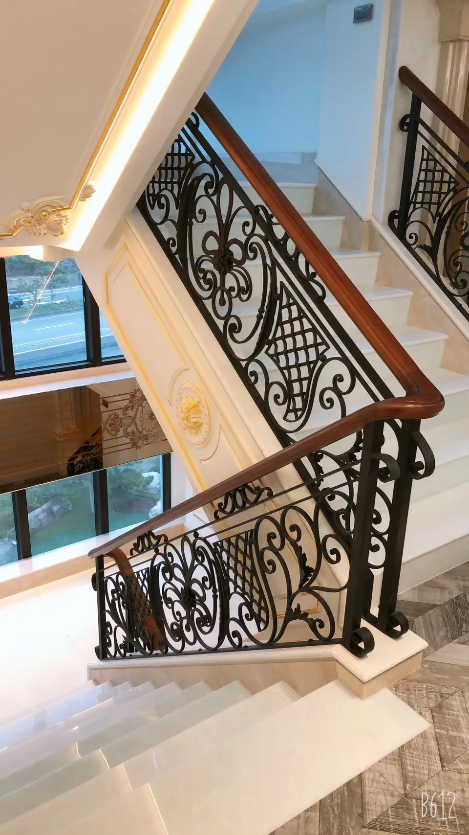鍛造樓梯扶手