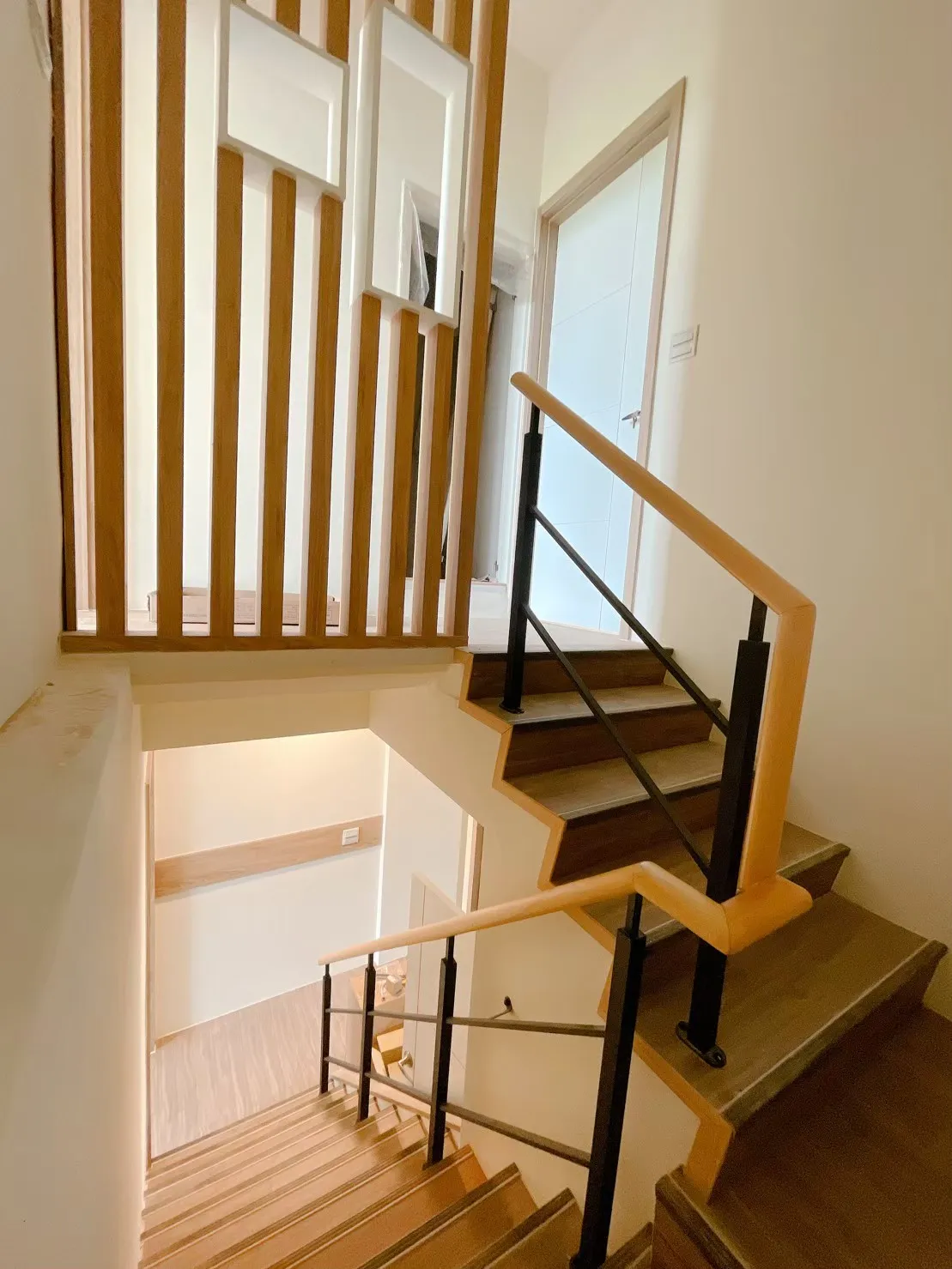 日式鐵件樓梯扶手