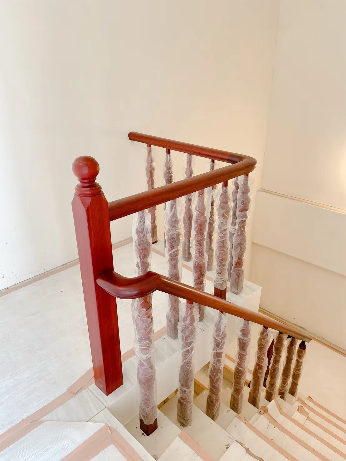 木車枳樓梯扶手