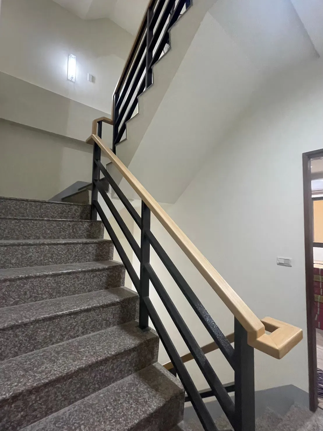 日式鐵件樓梯扶手