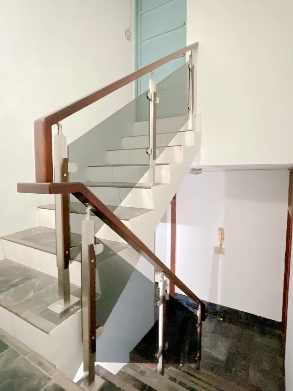 玻璃欄杆樓梯扶手