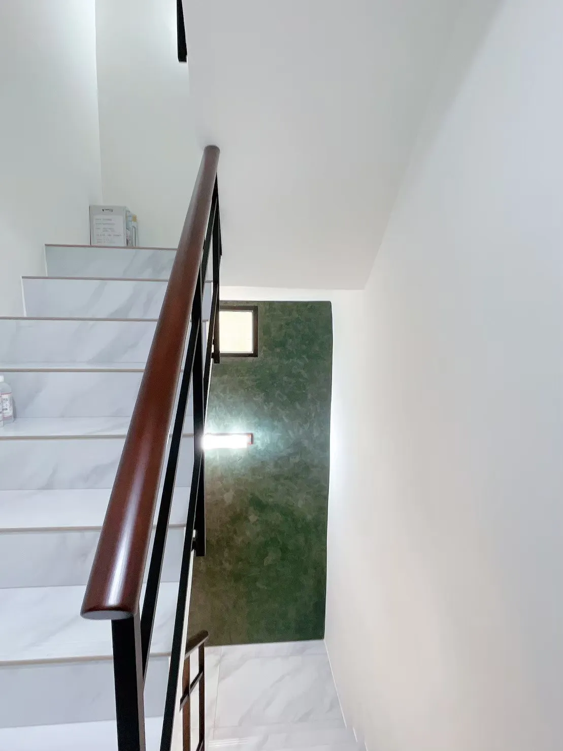 側壁式鐵件扶手