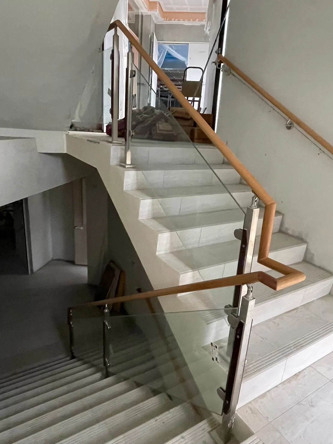 無障礙樓梯木扶手