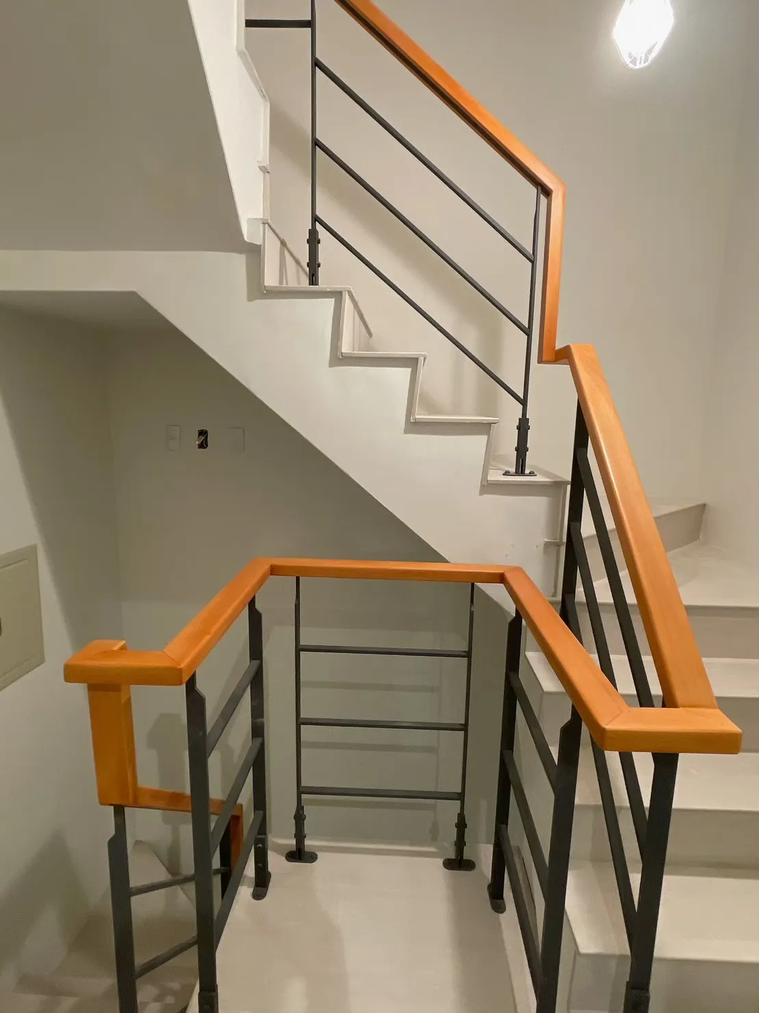 日式鐵件樓梯扶手