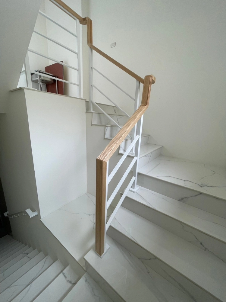 台中梧棲住宅扶手安裝