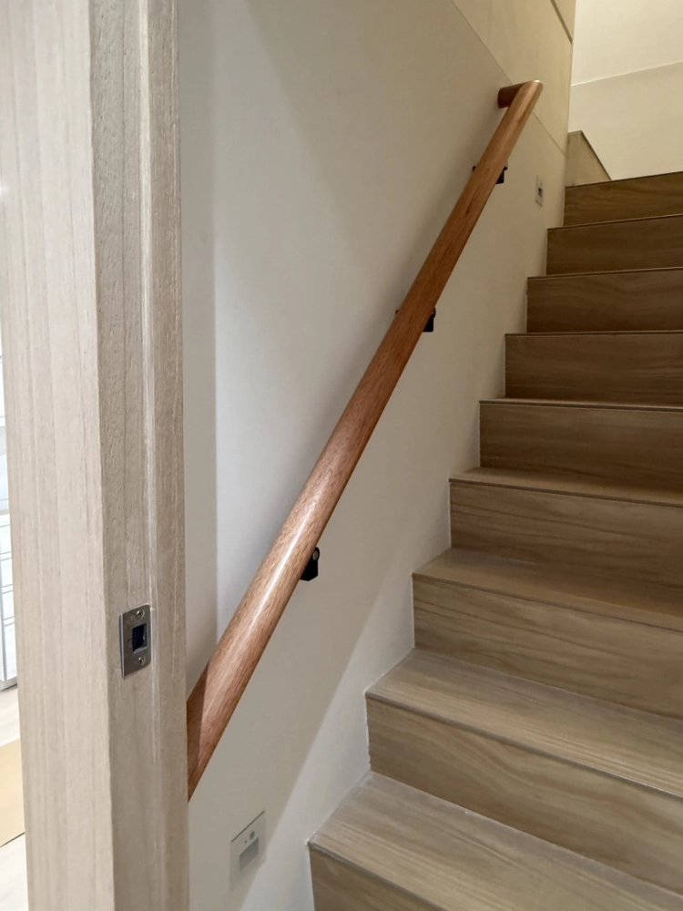 彰化田中住宅樓梯扶手