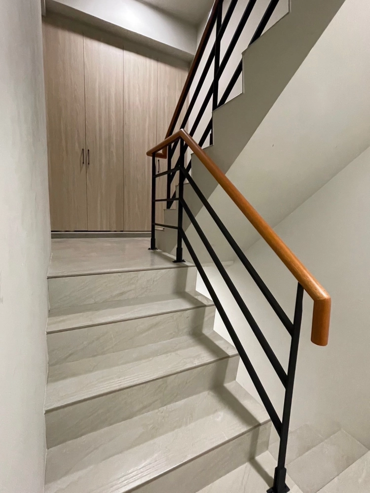 高雄鳥松住宅-手扶梯工程