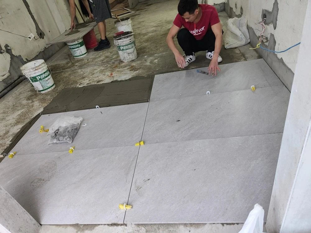 大尺寸地磚工程