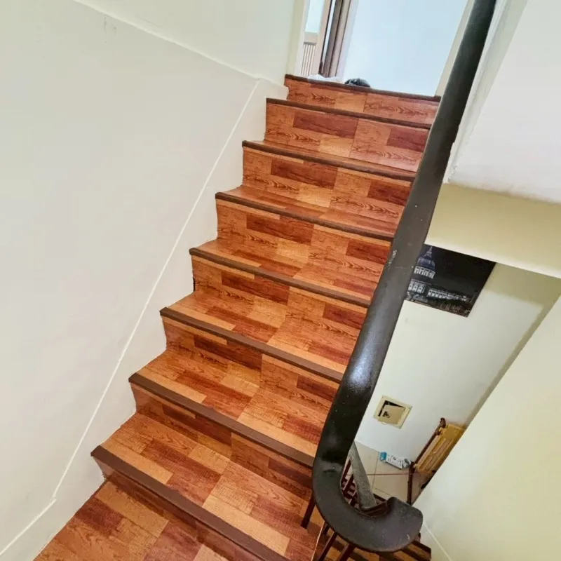 台南南區 | 台南塑膠地板施工 | 台南樓梯地板安裝