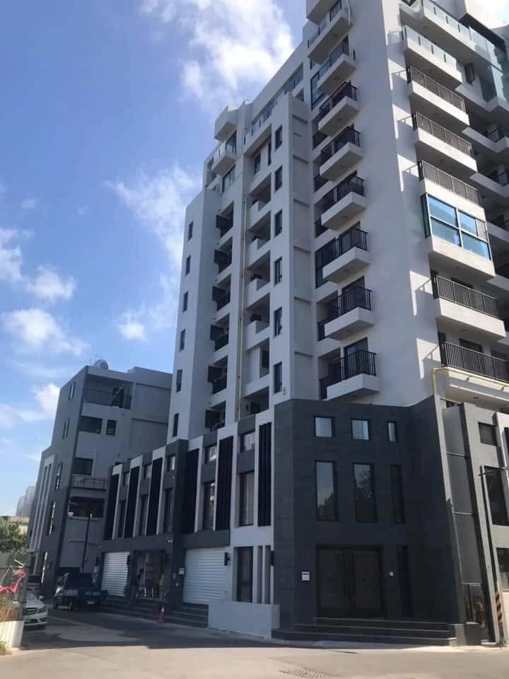 《J型工法》 品禾建設  新竹案場橄欖綠二公分外牆